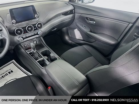 Certified 2025 Nissan Sentra SV FWD image 21