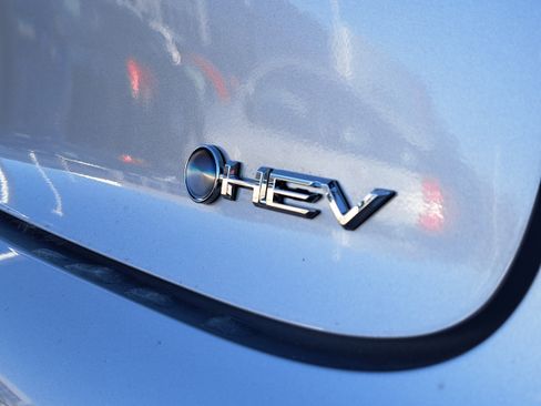 New 2026 Toyota Prius XLE image 6