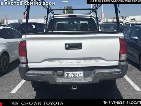 Used 2016 Toyota Tacoma SR RWD image 3