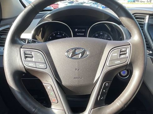 Used 2017 Hyundai Santa Fe Sport w/ Cargo Package FWD image 22