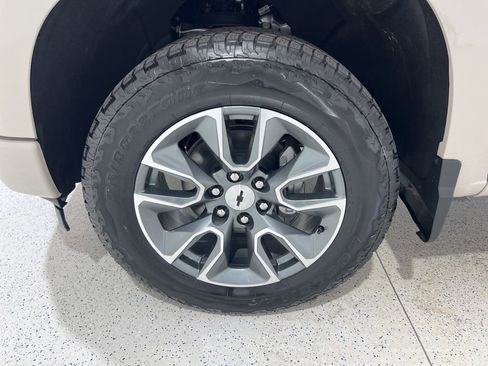 Used 2026 Chevrolet Silverado 1500 RST image 32