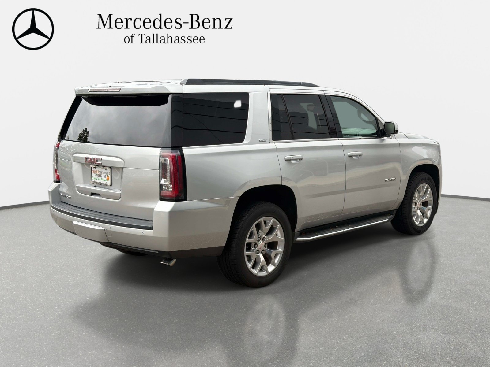 Used 2018 GMC Yukon SLT w/ Open Road Package RWD image 3