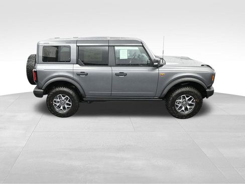 New 2025 Ford Bronco Badlands image 42