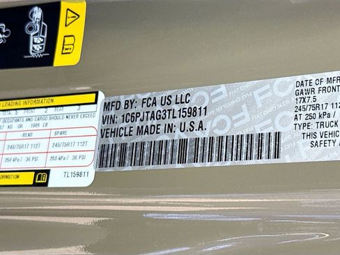 New 2026 Jeep Gladiator Sport image 34