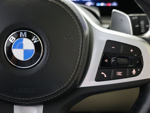 Used 2023 BMW X7 xDrive40i w/ M Sport Package image 29