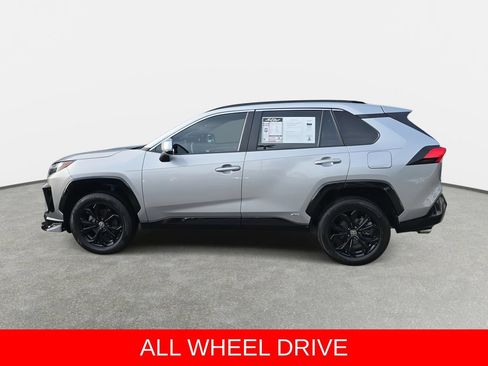 Used 2023 Toyota RAV4 SE w/ Convenience Package AWD/4WD image 8