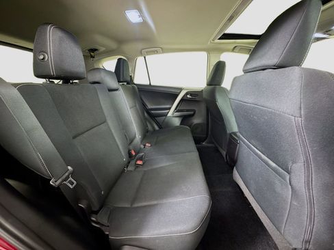 Used 2018 Toyota RAV4 XLE image 20