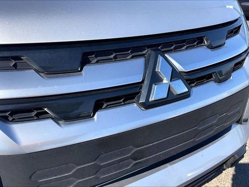 Used 2024 Mitsubishi Outlander Sport SE image 33