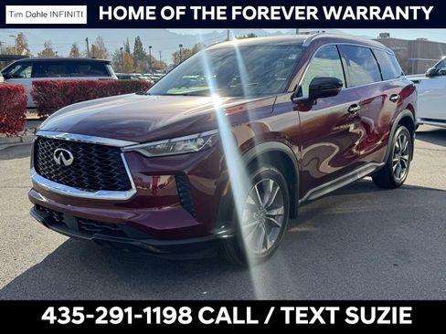 Certified 2025 INFINITI QX60 Luxe w/ Vision Package image 6