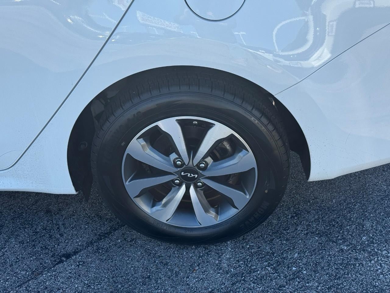 Used 2023 Kia Rio S w/ Technology Package FWD image 6