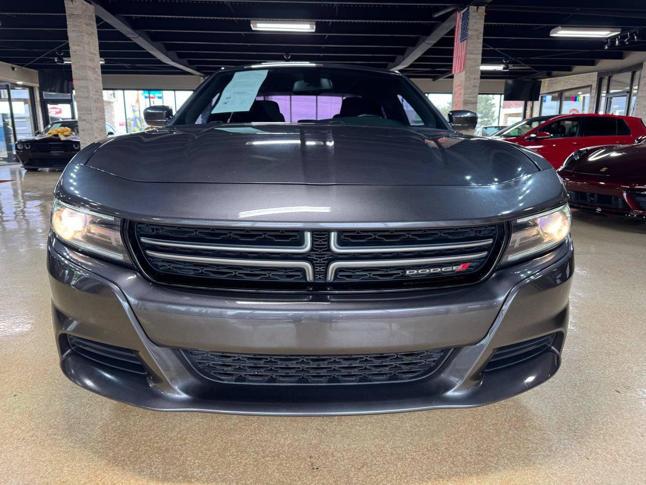 Used 2016 Dodge Charger SE w/ Popular Equipment Group RWD image 2