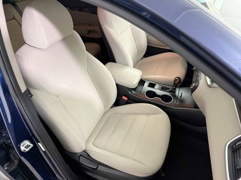 Used 2018 Kia Sorento AWD image 25