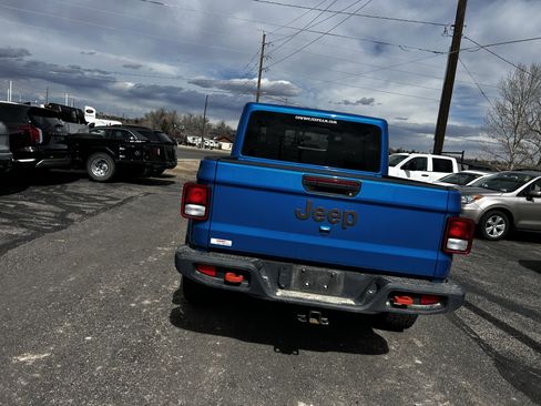 Used 2023 Jeep Gladiator Mojave w/ Cold Weather Group image 4