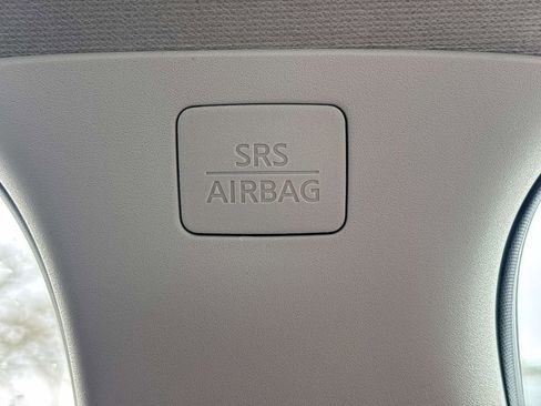 Certified 2023 Nissan Sentra SR image 31