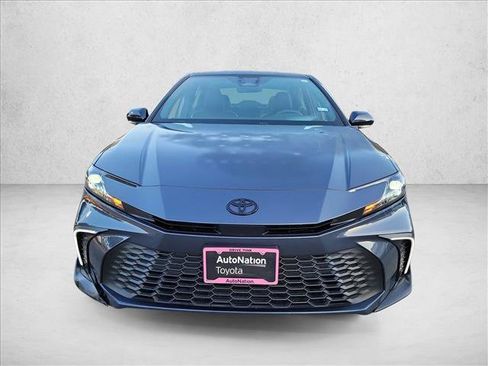 Used 2026 Toyota Camry SE FWD image 2