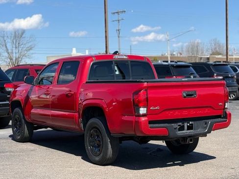 Used 2020 Toyota Tacoma SR image 36