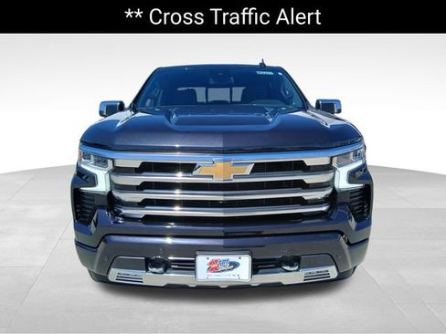 Certified 2023 Chevrolet Silverado 1500 High Country w/ Max Trailering Package AWD/4WD image 8