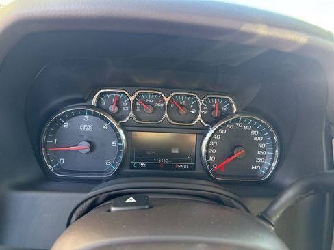 Used 2020 GMC Yukon XL SLT w/ Premium Edition image 18