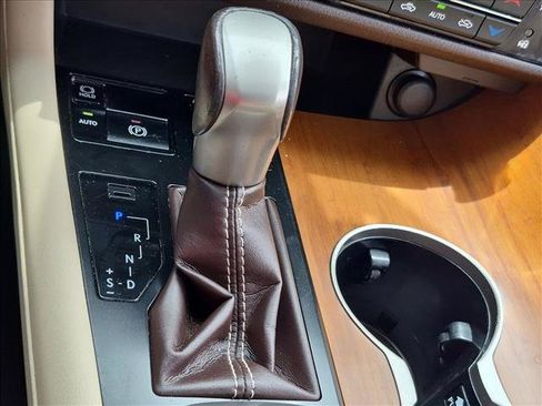 Used 2019 Lexus RX 450h AWD w/ Navigation Package image 12