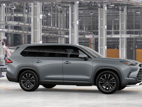 New 2026 Toyota Grand Highlander AWD Hybrid image 13