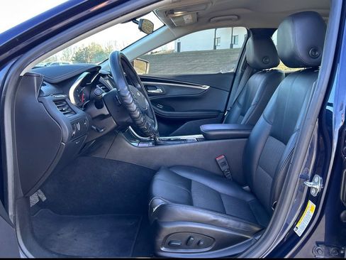 Used 2018 Chevrolet Impala LT image 16