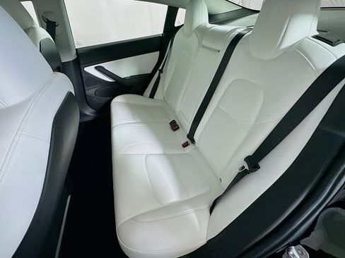 Used 2019 Tesla Model 3 Standard Range Plus image 25