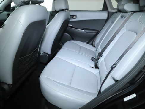 Used 2020 Hyundai Kona Limited AWD/4WD image 14