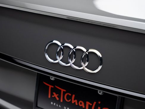 Used 2024 Audi S6 Premium Plus w/ Premium Plus Package image 30