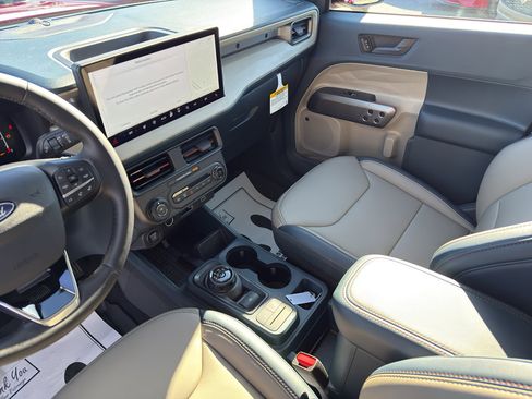 New 2025 Ford Maverick Lariat w/ 4K Tow Package image 11