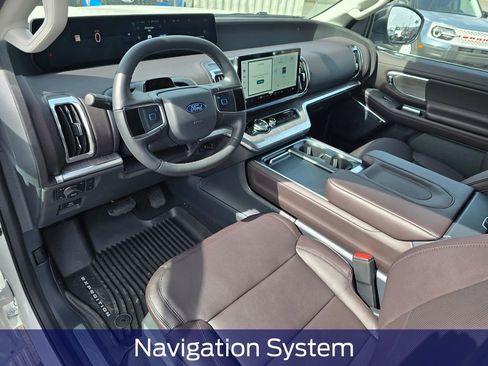 New 2026 Ford Expedition Max Platinum AWD/4WD image 2