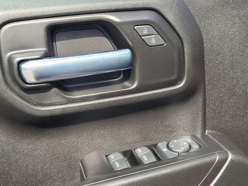 Used 2020 Chevrolet Silverado 1500 Custom w/ Custom Value Package RWD image 25