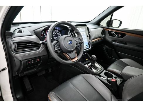 Used 2025 Subaru Forester Sport AWD/4WD image 17