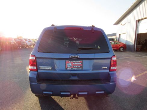 Used 2010 Ford Escape XLT image 4