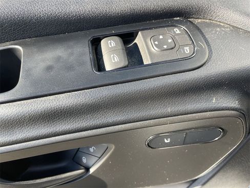 Used 2024 Mercedes-Benz Sprinter 2500 w/ Acoustic Package image 8