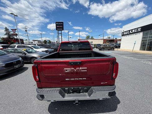 Used 2024 GMC Sierra 1500 SLT w/ SLT Premium Plus Package AWD/4WD image 5