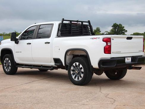 Used 2023 Chevrolet Silverado 2500 Custom w/ Custom Value Package AWD/4WD image 7