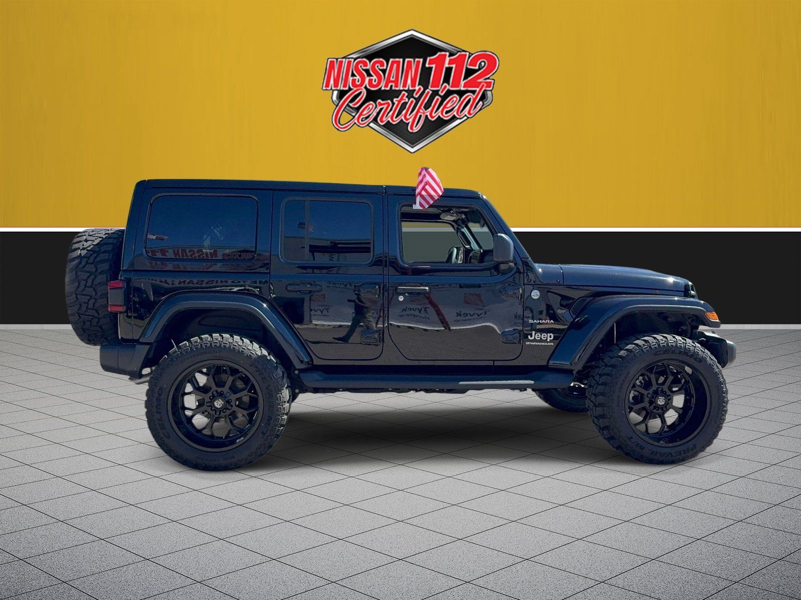 Used 2024 Jeep Wrangler Unlimited Sahara w/ Technology Group AWD/4WD image 4
