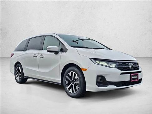 New 2026 Honda Odyssey EX-L image 3