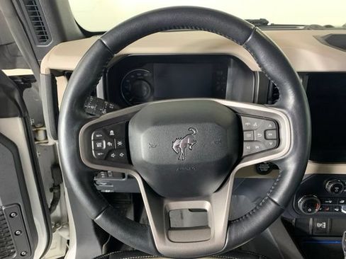 Used 2023 Ford Bronco 2-Door AWD/4WD image 29