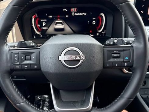 Used 2026 Nissan Rogue SL AWD/4WD image 8