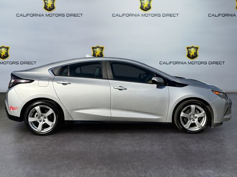 Used 2017 Chevrolet Volt Premier w/ Driver Confidence II Package image 6