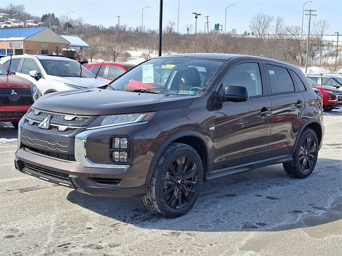 New 2026 Mitsubishi Outlander Sport LE image 2