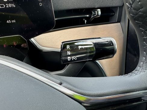 New 2025 Volvo EX90 Plus image 29