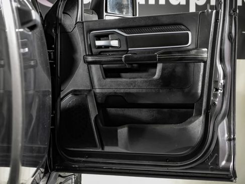 Used 2025 RAM 2500 Big Horn AWD/4WD image 35