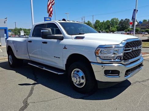 Used 2024 RAM 3500 Big Horn AWD/4WD image 2