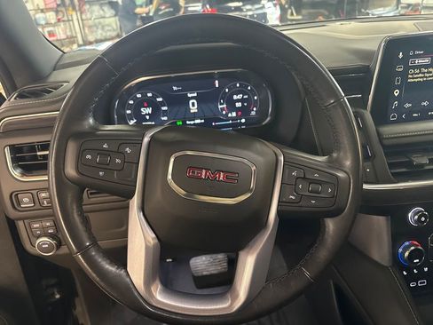 Certified 2023 GMC Yukon XL SLT AWD/4WD image 20