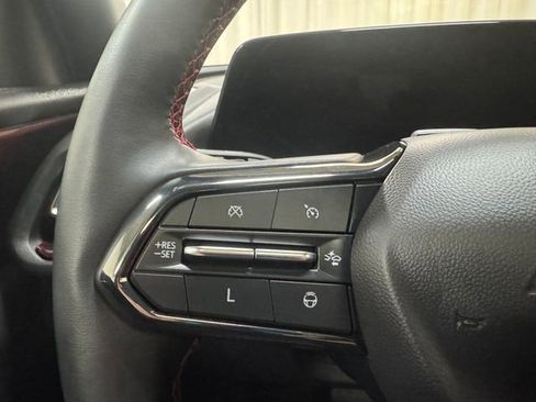 Used 2024 Chevrolet Traverse RS w/ LPO, Floor Liner Package AWD/4WD image 19