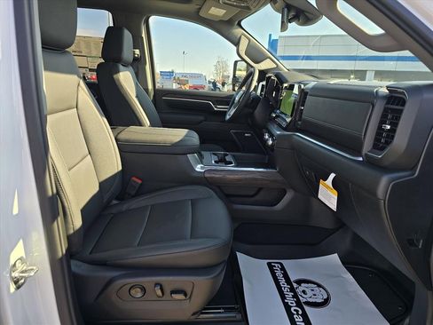 New 2026 GMC Sierra 2500 SLT w/ SLT Convenience Package image 13