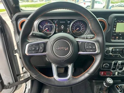 Used 2023 Jeep Gladiator Mojave w/ LED Lighting Group AWD/4WD image 19