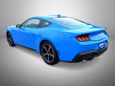 Used 2024 Ford Mustang Premium RWD image 7